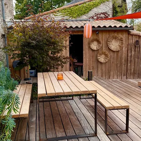La Demeure De Fiacre Bed & Breakfast 4*