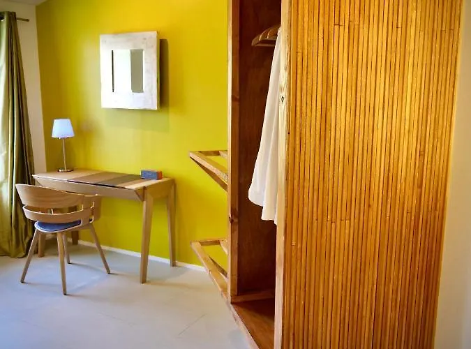 Bed & Breakfast La Demeure De Fiacre Saint-Fiacre-sur-Maine