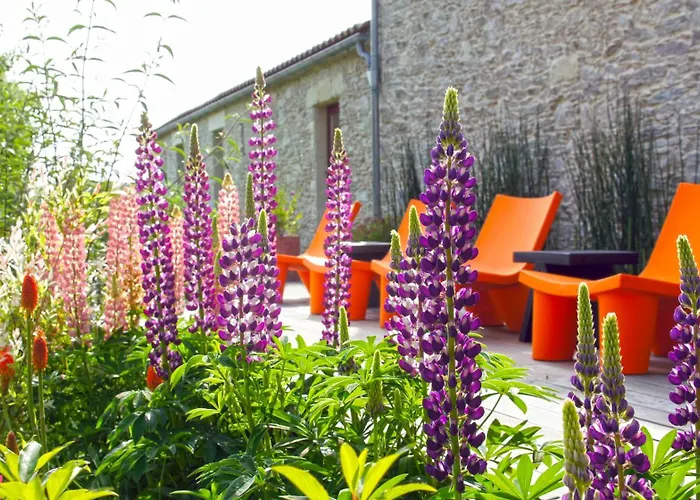 La Demeure De Fiacre Bed & Breakfast